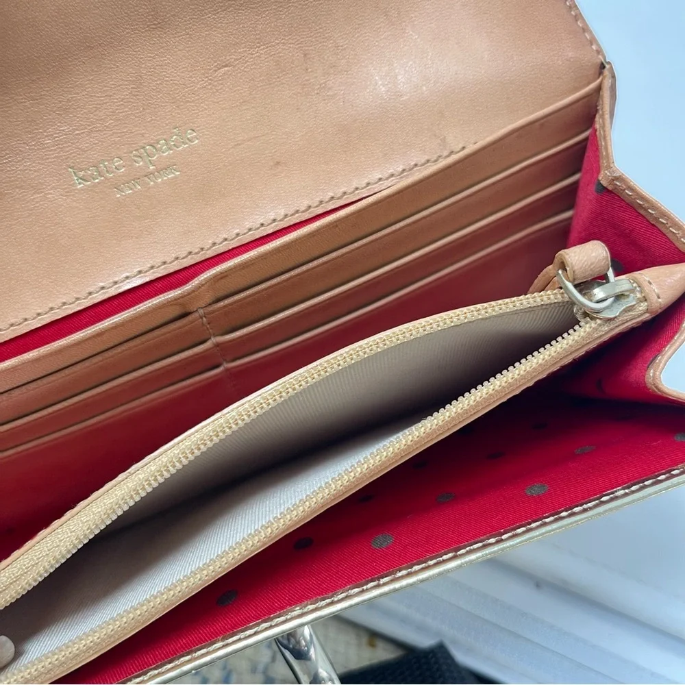 Kate Spade Metallic‎ Cyndy Leather Wallet in Gold